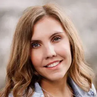 Tracey Dunlap headshot 