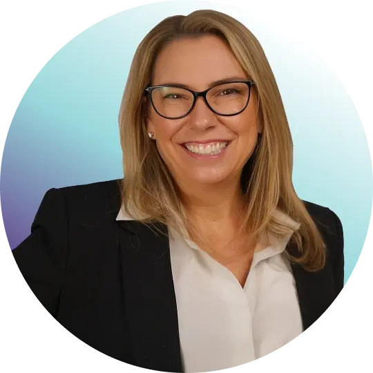 Julie Guntrip Head of Financial Wellness at Jenius Bank headshot