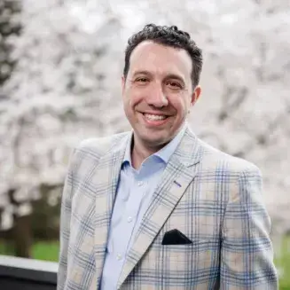 Gregg Sansone headshot 